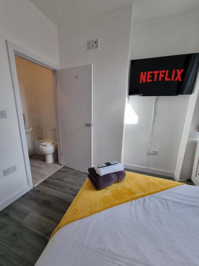23 Woodhouse Villa Stoke-on-Trent Ngoại thất bức ảnh